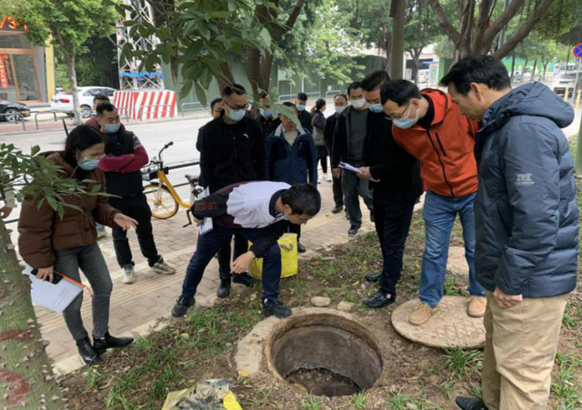 佛山新闻女子维修手机佛山女子遭丈夫当街按地割喉